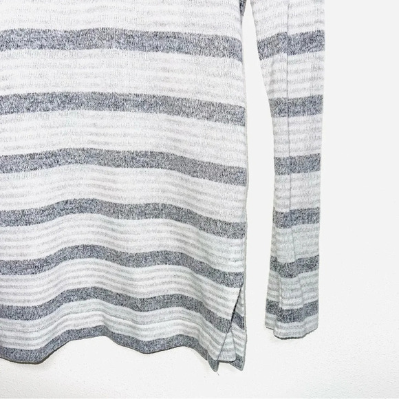 LOFT Light Gray & White Striped Cowl Neck Plush Tunic Sweater Xsmall Women’s - Picture 4 of 10
